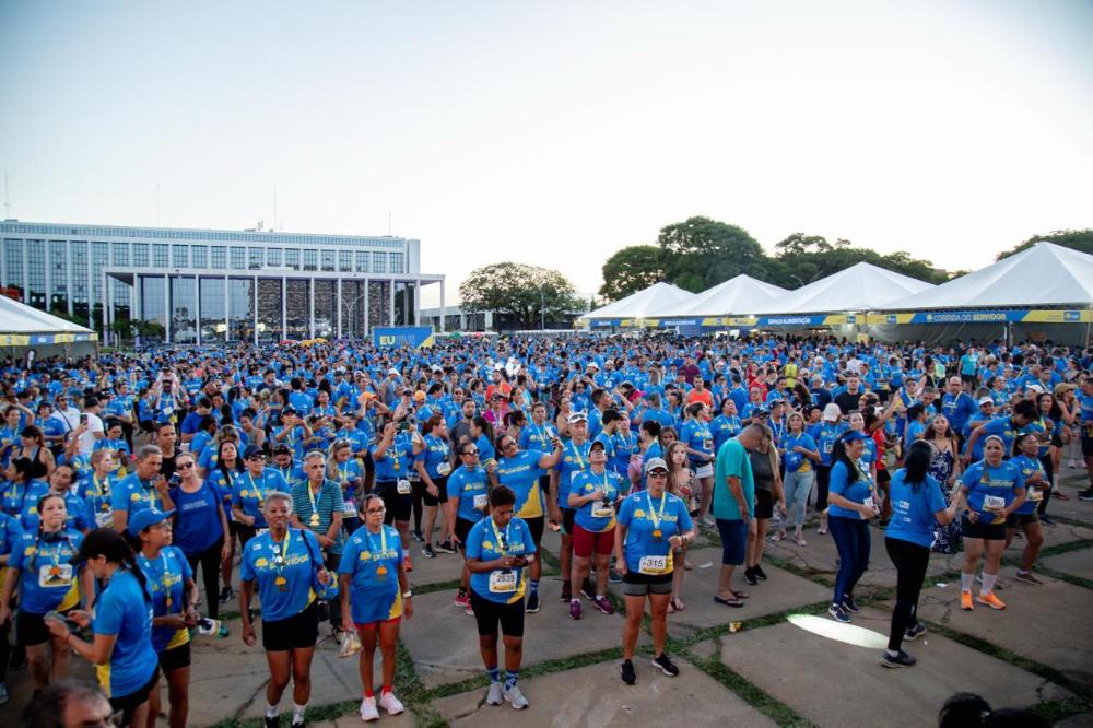 Capa da notícia: GDF investiu R$ 10,9 milhões no bem-estar do servidor em 2025